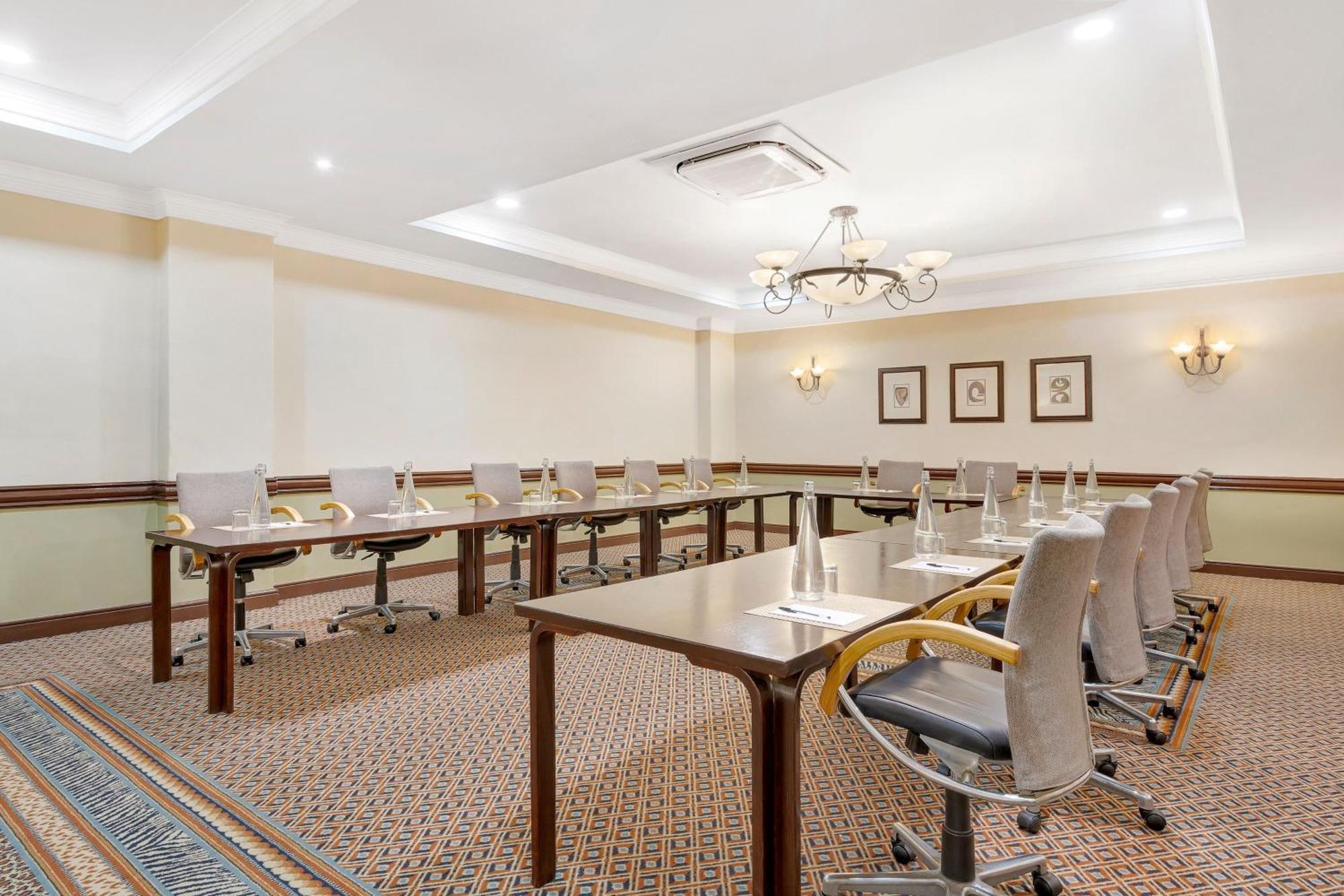 Protea Hotel By Marriott Blantyre Ryalls Eksteriør billede