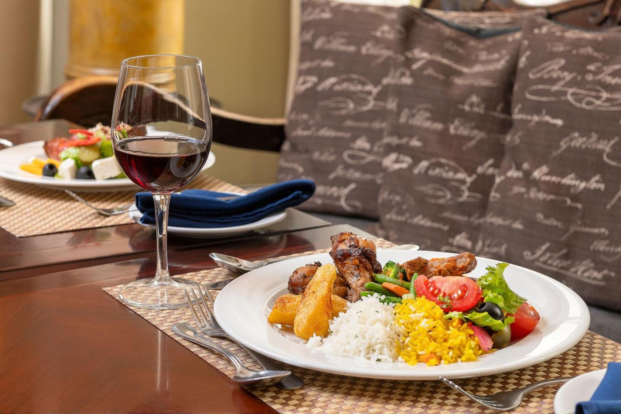 Protea Hotel By Marriott Blantyre Ryalls Eksteriør billede
