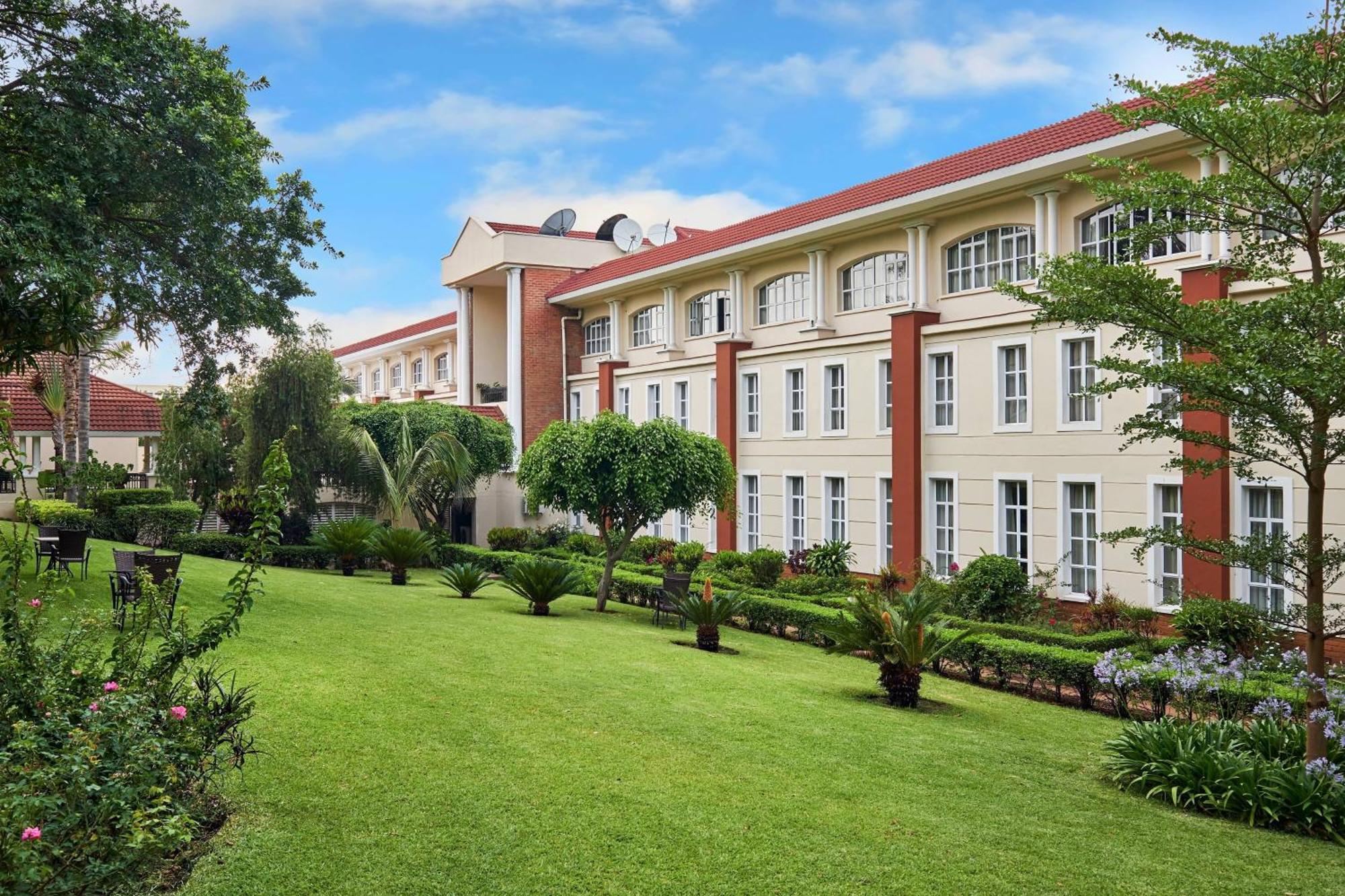 Protea Hotel By Marriott Blantyre Ryalls Eksteriør billede