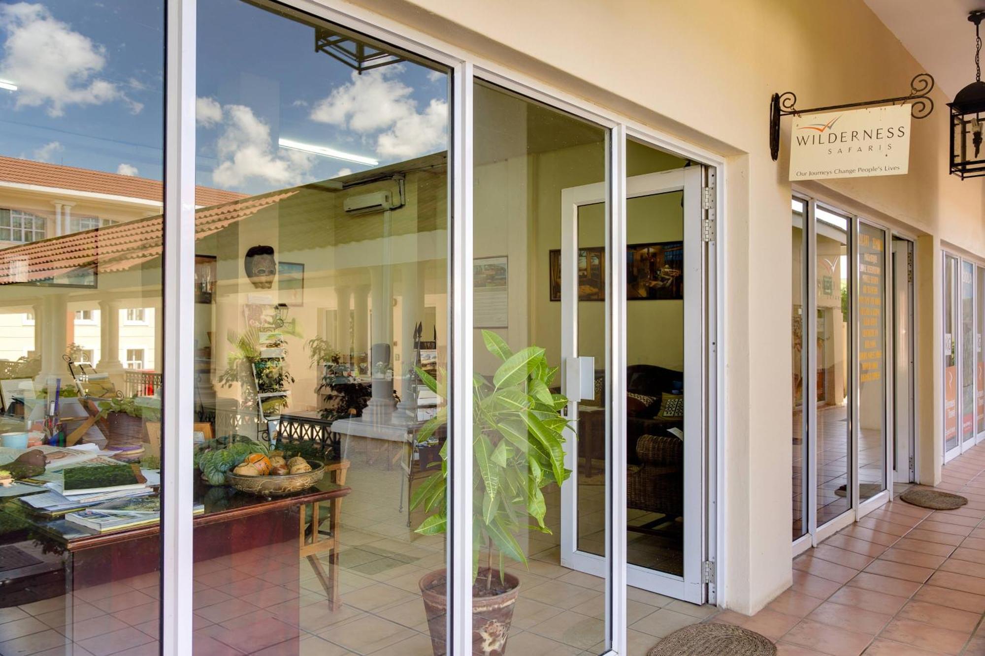 Protea Hotel By Marriott Blantyre Ryalls Eksteriør billede