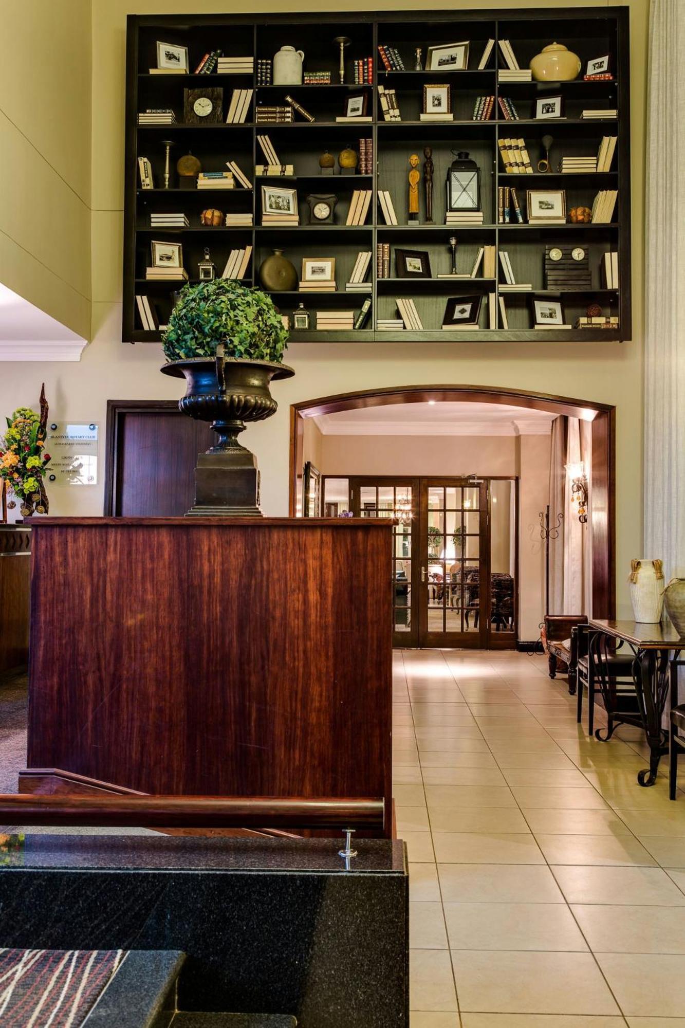 Protea Hotel By Marriott Blantyre Ryalls Eksteriør billede