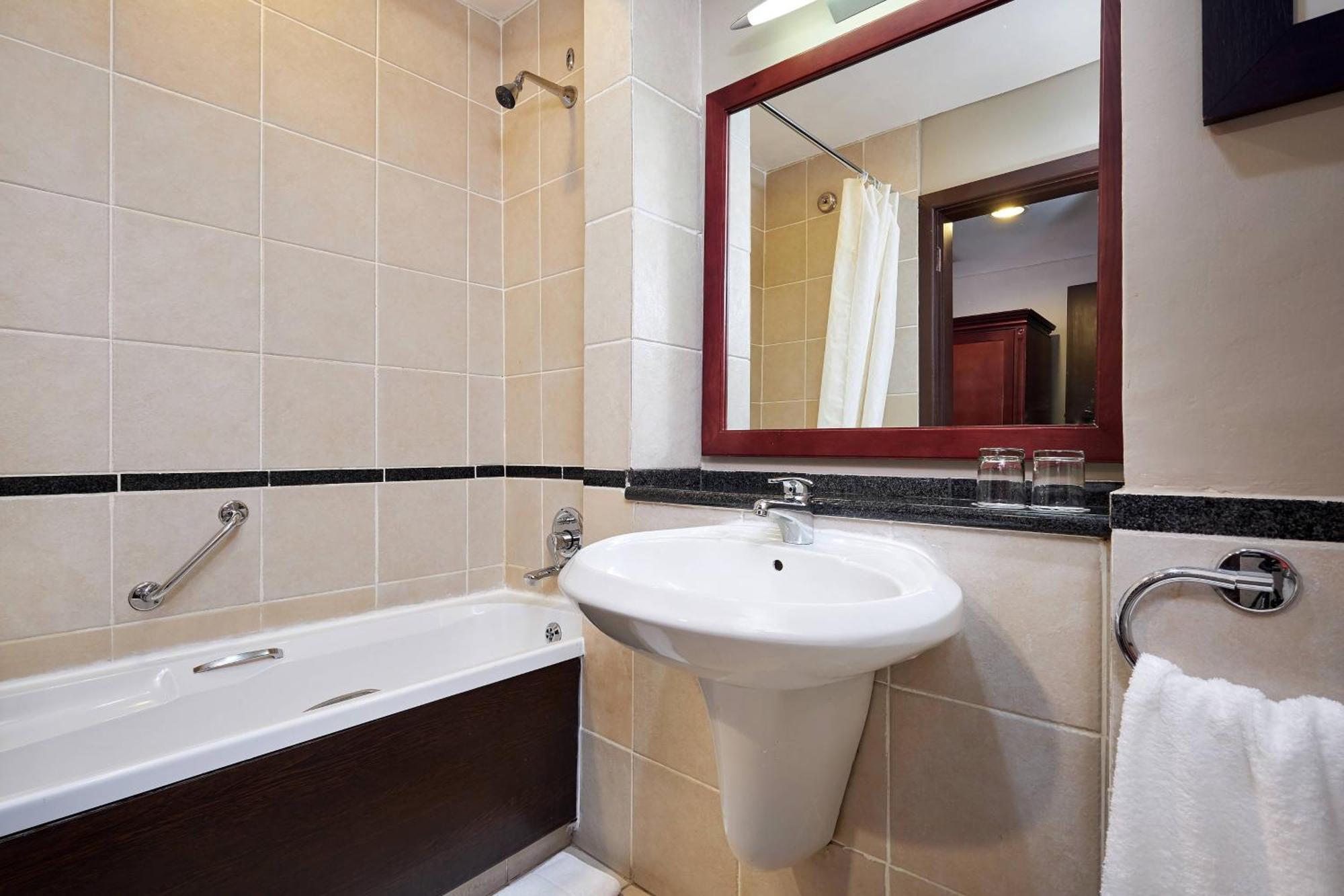 Protea Hotel By Marriott Blantyre Ryalls Eksteriør billede